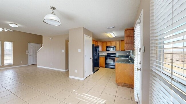 Building Photo - 4023 Southern Trace Dr