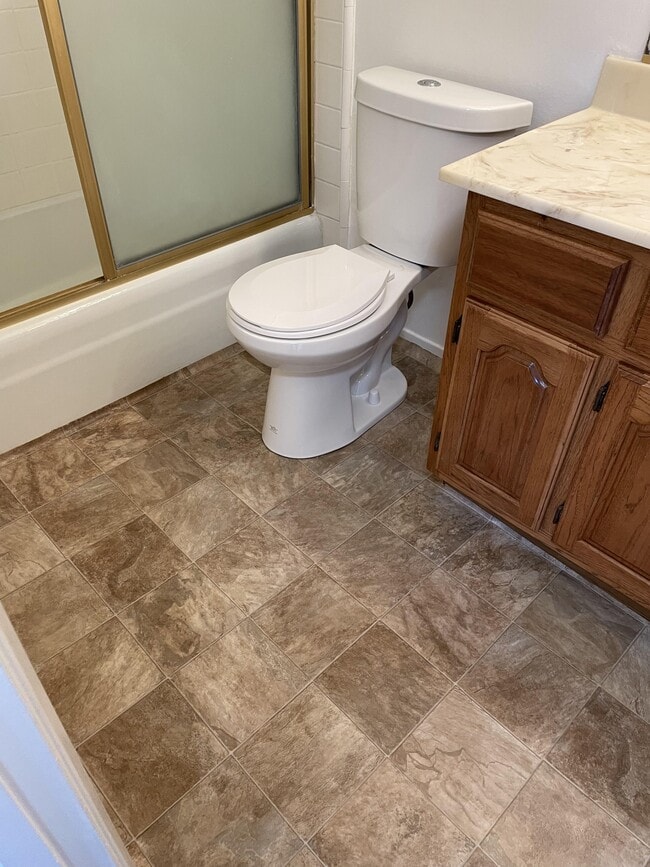 Building Photo - 28159 Ridgecove Ct S