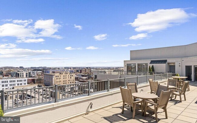 Building Photo - 2020 12th St NW