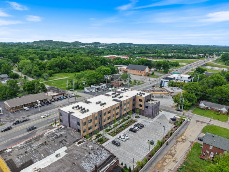 Building Photo - 1090 Haysboro Ave