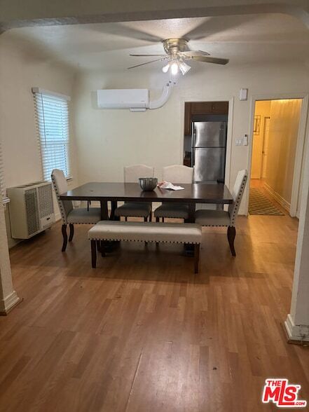 Building Photo - 1956 W 73rd St