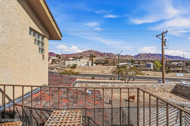 Building Photo - 6900 Imperial Ridge Dr