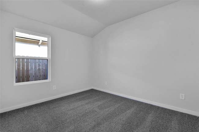 Building Photo - 18726 Etta Pnes Cir