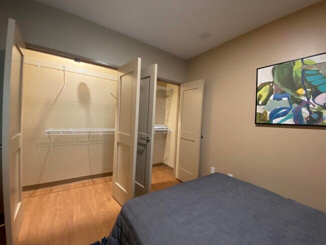 Building Photo - 83 Hanover St