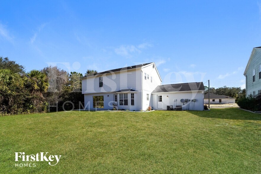 Building Photo - 3863 Atwater Dr