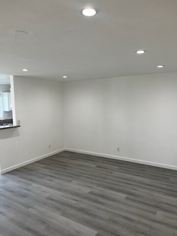 Building Photo - 5529 Fulcher Ave