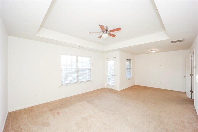 Building Photo - 7638 Bucknell Terrace