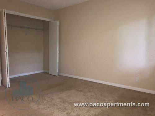 Building Photo - Meadowood Apartments