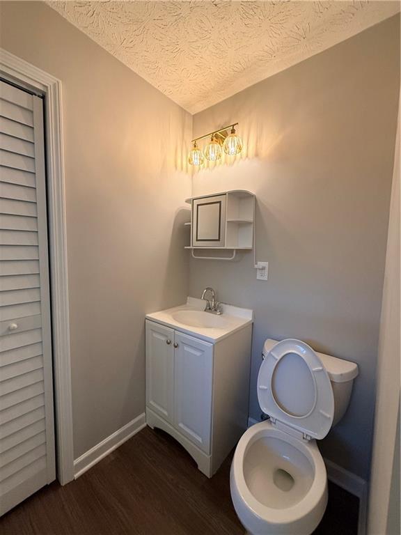 Building Photo - 6708 Bass Cir