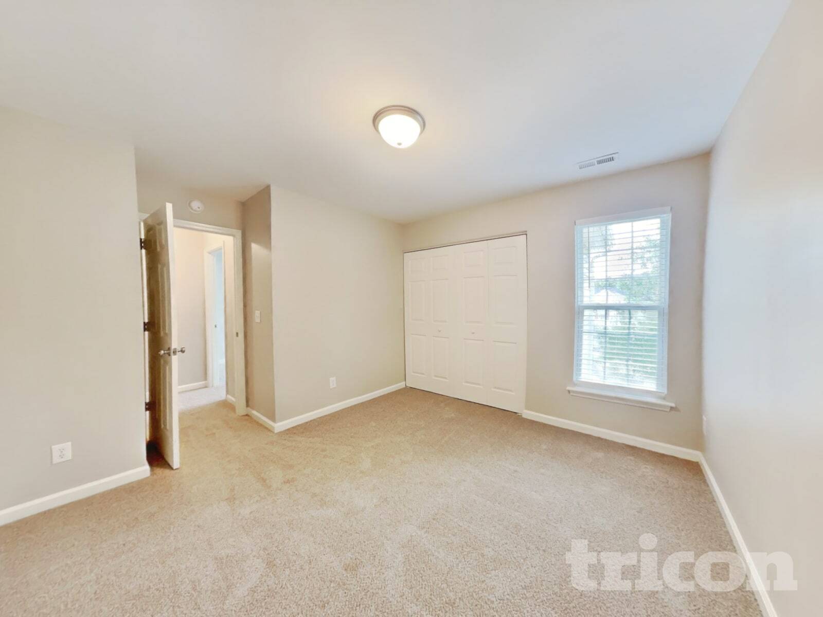 Building Photo - 705 Champion St