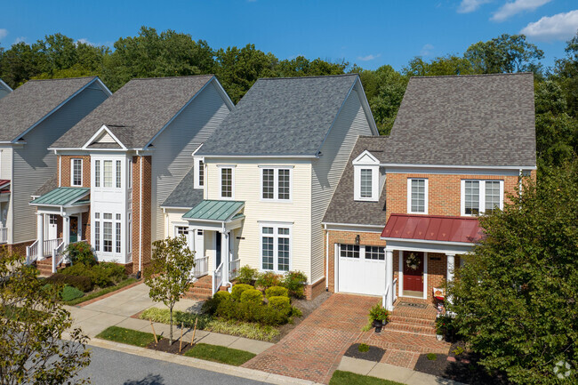 Building Photo - Enclave at Ellicott City