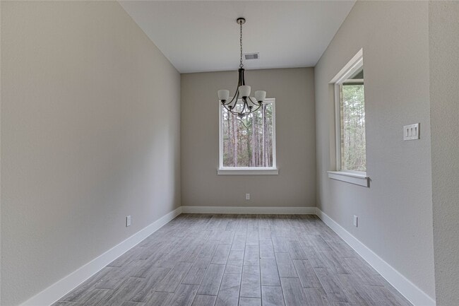 Building Photo - 1037 Rd 6609