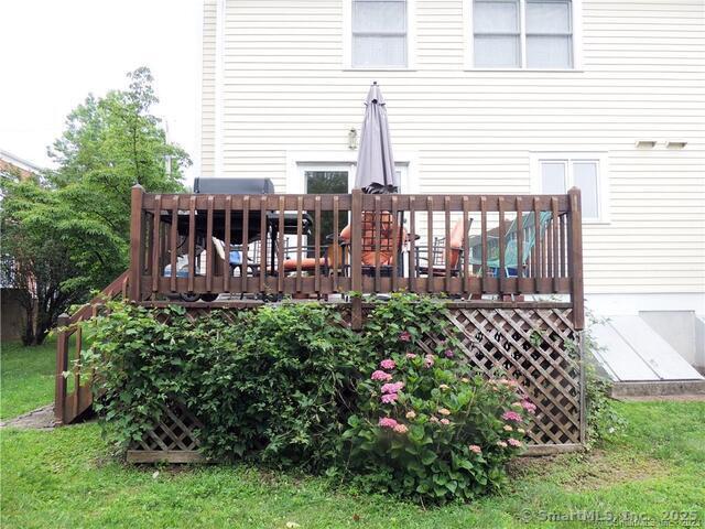 Building Photo - 211 Hunyadi Ave