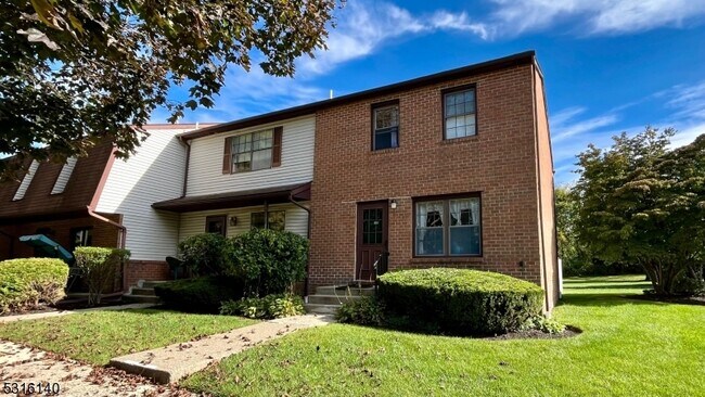 Primary Photo - 188 Riva Dr