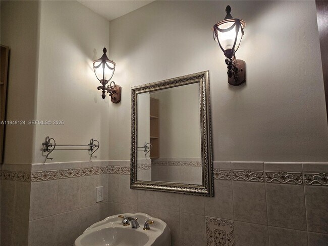 Building Photo - 8480 SW 98th St