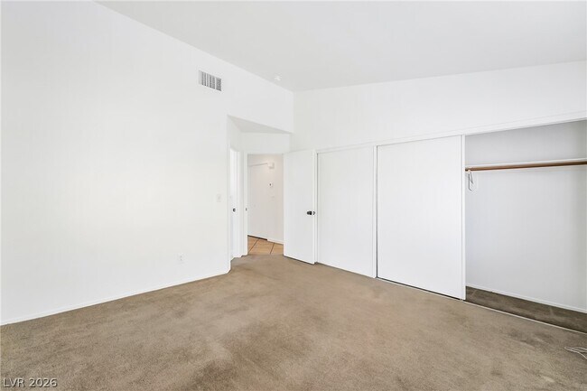 Building Photo - 7648 Little Valley Ave