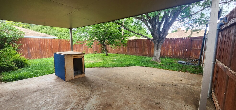 Building Photo - 7805 Farrell Dr