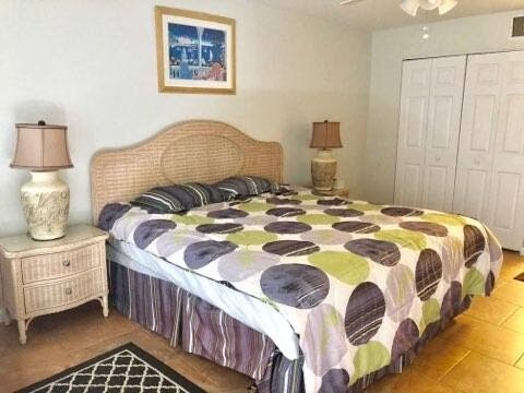 Building Photo - 5150 Willow Links