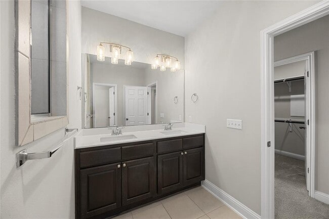 Building Photo - 7102 Cut Plains Trail