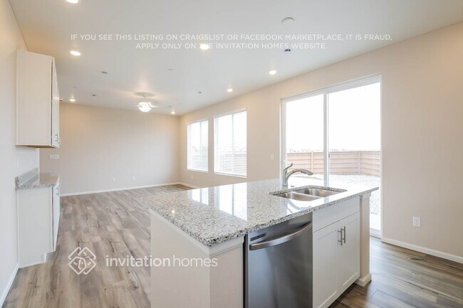 Building Photo - 10136 Scranton Ct