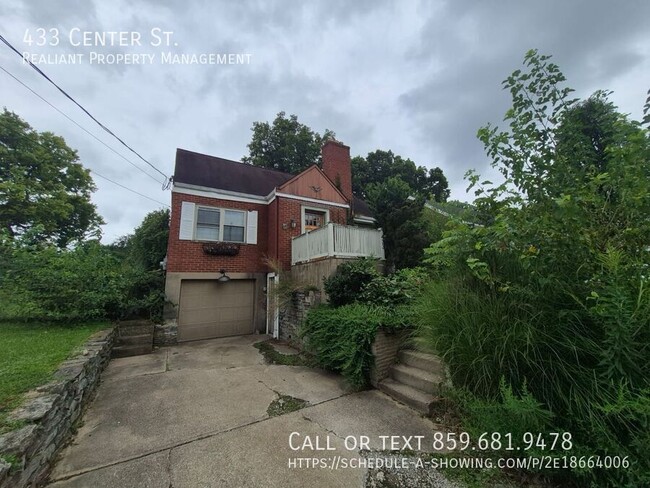 Primary Photo - 433 Center St