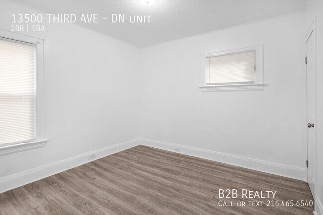 Building Photo - 13500 THIRD AVE-DN unit