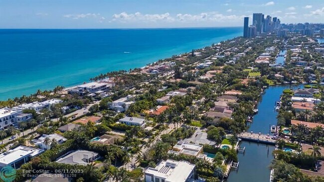 Building Photo - 3199 S Ocean Dr