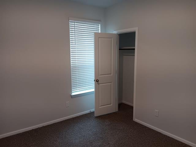 Building Photo - 8725 Willowsun Wy