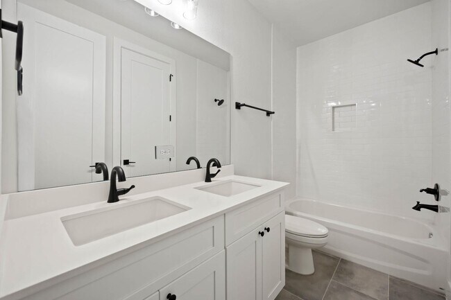 Building Photo - 6117 Campo Vista Dr