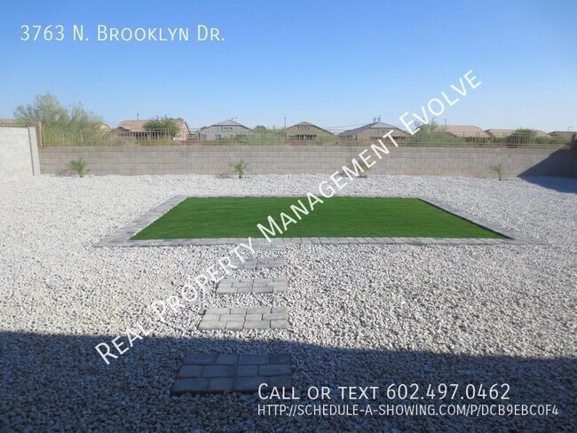 Building Photo - COME TOUR TODAY!