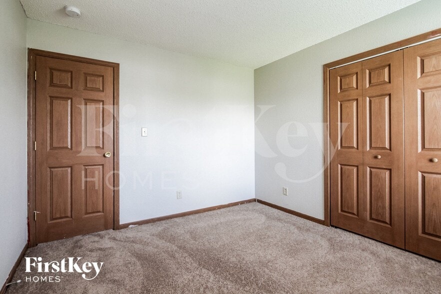 Building Photo - 1279 Blue Heron Ln