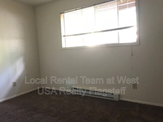 Building Photo - 683 Choctaw