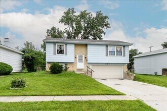 Building Photo - 883 Hastings Ln