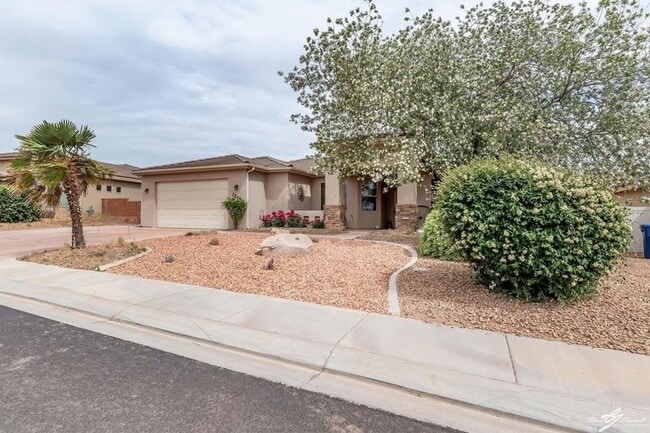 Building Photo - 4 Bedroom Single-Level Home In Hurricane