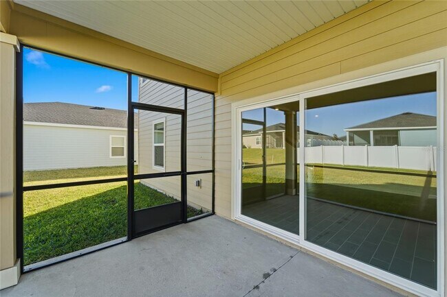 Building Photo - 6680 SW 89th Loop