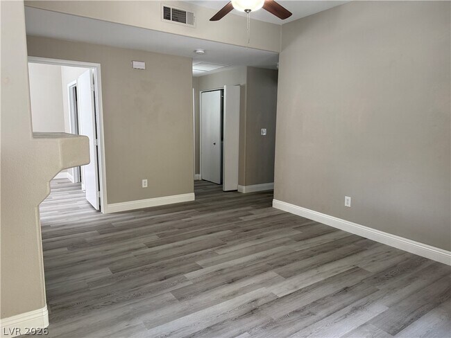 Building Photo - 9050 W Warm Springs Rd