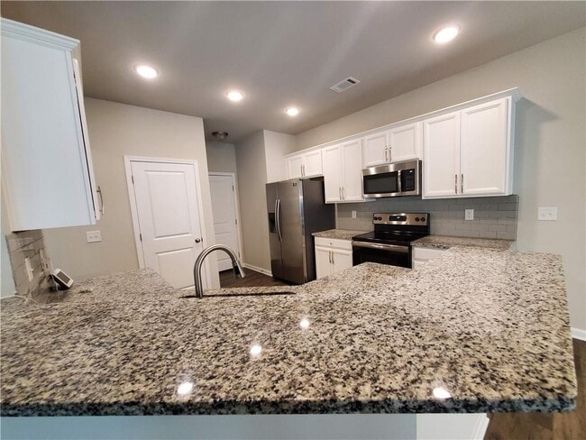 Building Photo - 165 Canvas Ives Dr