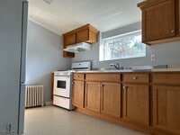 Building Photo - 5 Community Pl