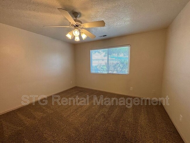 Building Photo - 425 E 1050 S