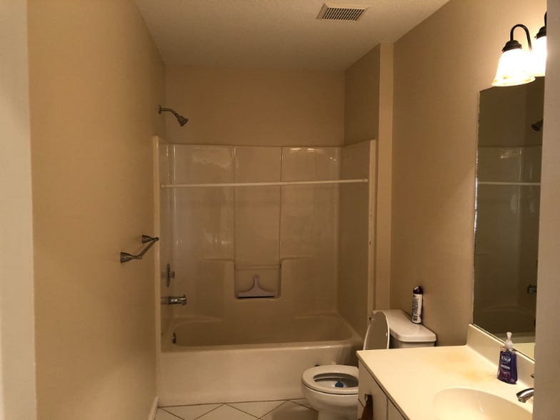 Building Photo - 644 16th St