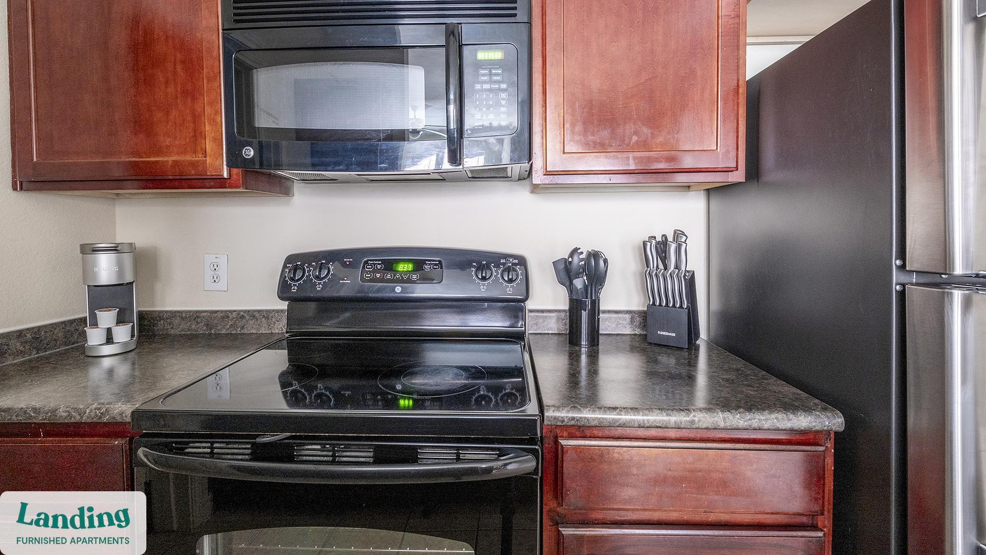 Building Photo - 8989 West Rd