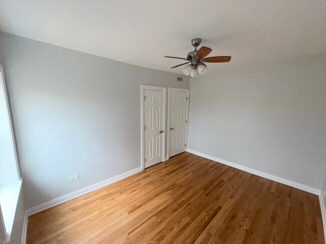 Building Photo - 4204 N Melvina Ave