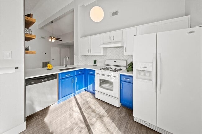 Building Photo - 3006 Sherborne St