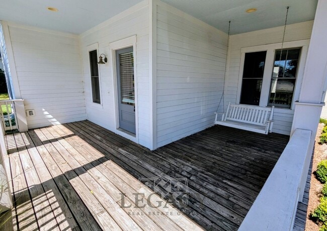 Building Photo - 1708 4th Ave N
