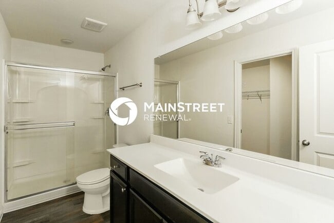 Building Photo - 3 Bedroom Pet-Friendly Home in SAINT HEDWIG, TX with Main Street Renewal