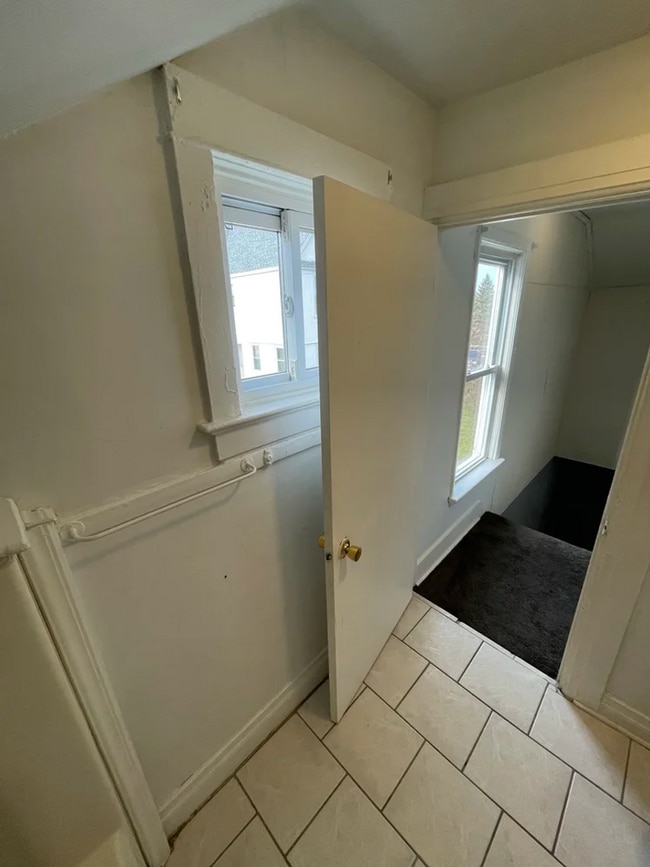 Building Photo - Click the “Apply Now” button or email wapmrentals@gmail.com for a prompt response.