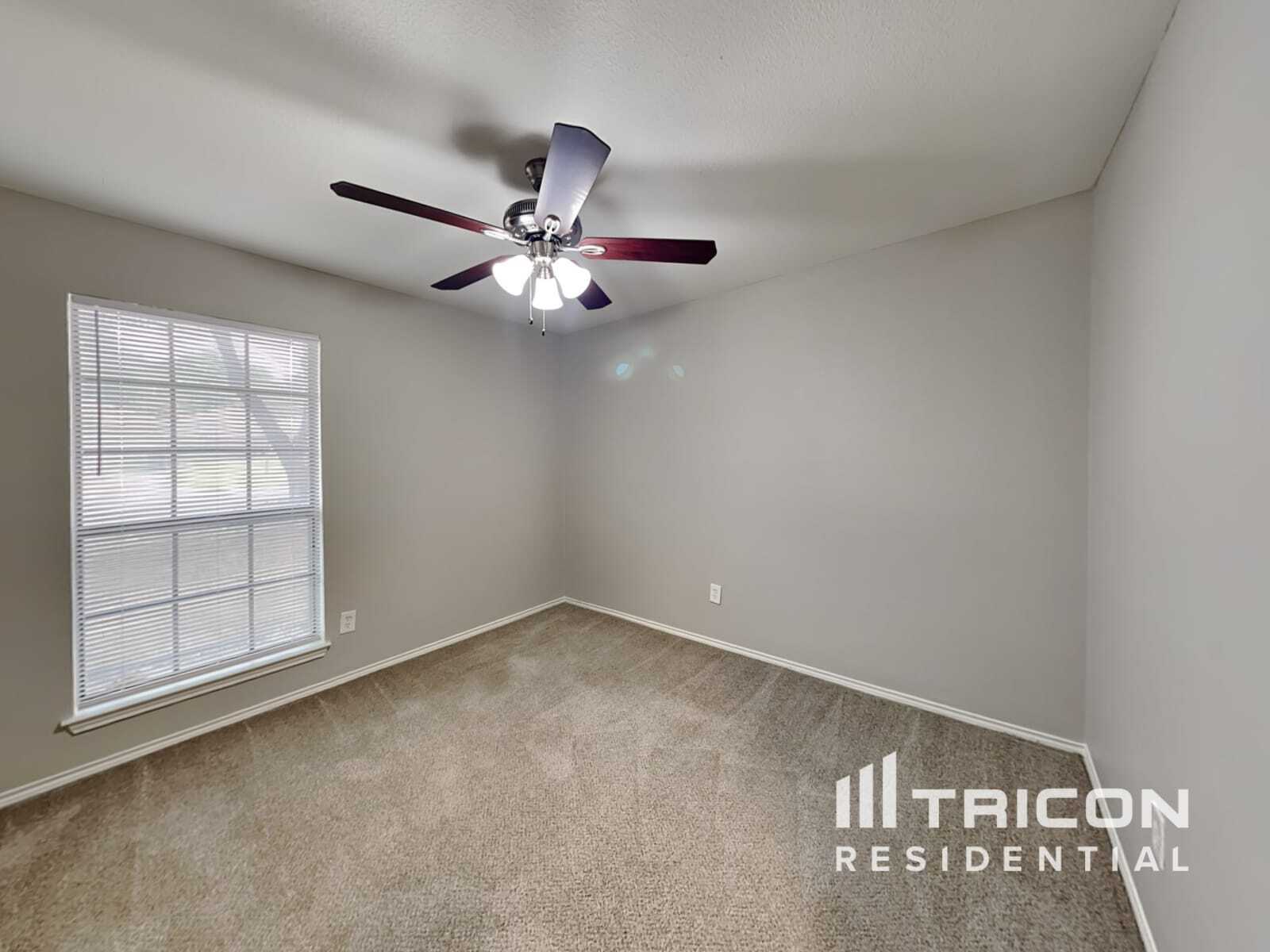 Building Photo - 6007 Big Springs Dr