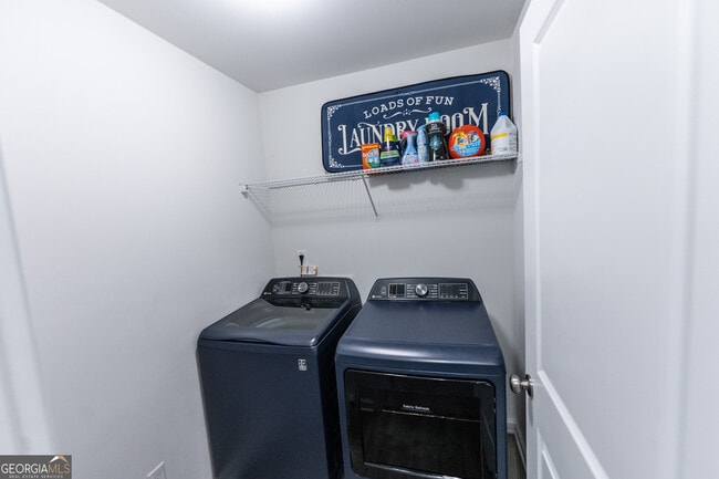 Building Photo - 3132 Meadowstone Ln SW