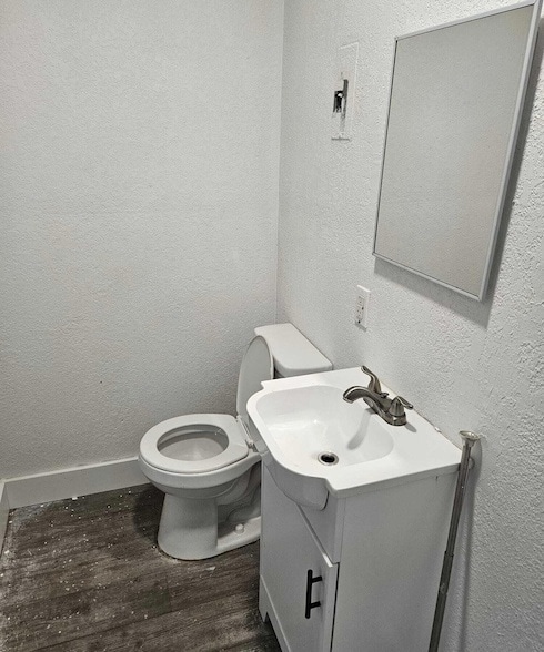 Building Photo - 1980 Kirk Rd