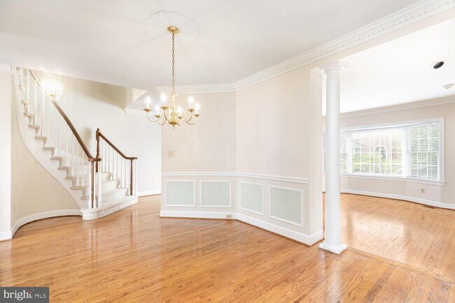 Building Photo - 8165 Madrillon Ct